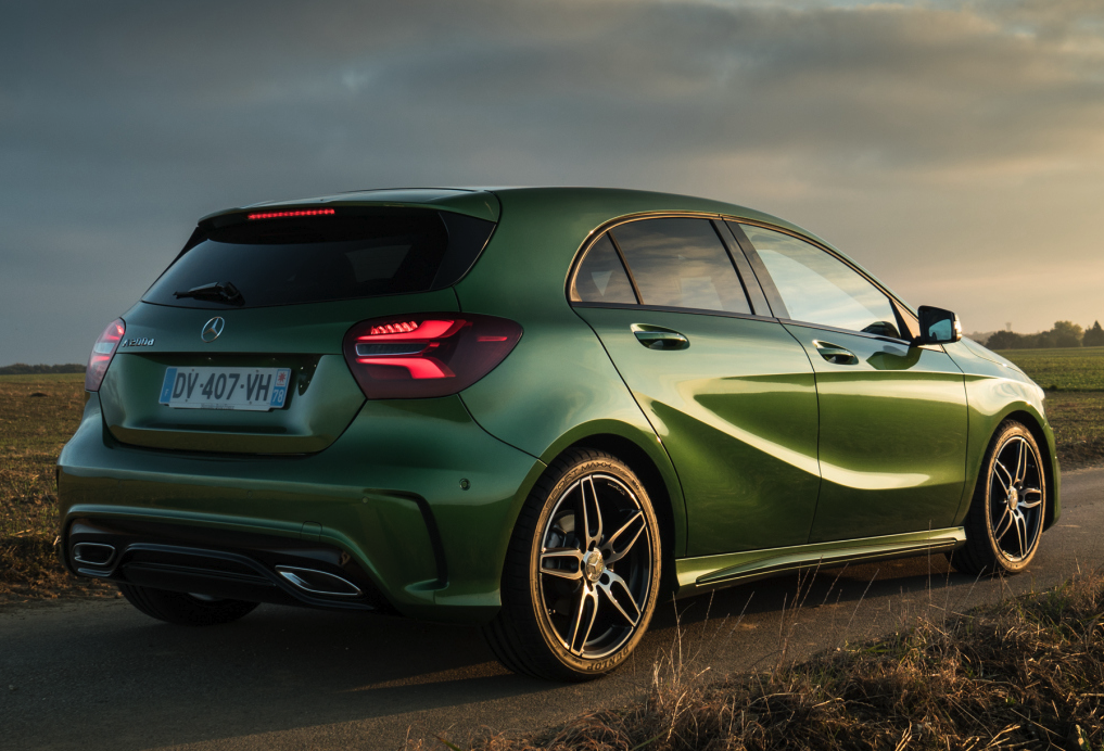수입 중고차 추천, 가성비 좋은 중고차, 수입 중고차, 벤츠 A200 AMG Line (W176)