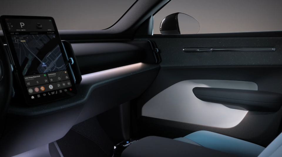 컴팩트 SUV, EX30, 볼보 EX30, 소형 SUV, 볼보 EX
