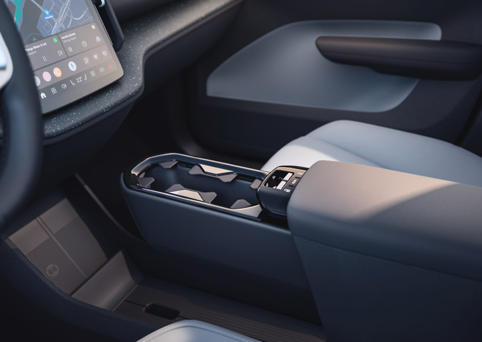컴팩트 SUV, EX30, 볼보 EX30, 소형 SUV, 볼보 EX