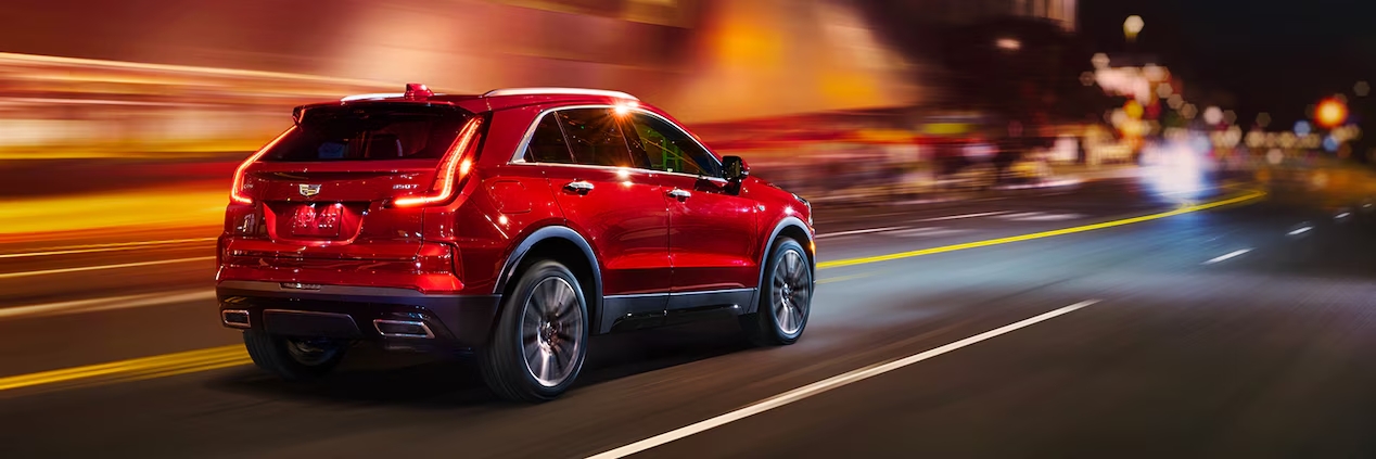 프리미엄 SUV, 캐딜락 SUV, 캐딜락 XT4 페이스리프트 야간 주행