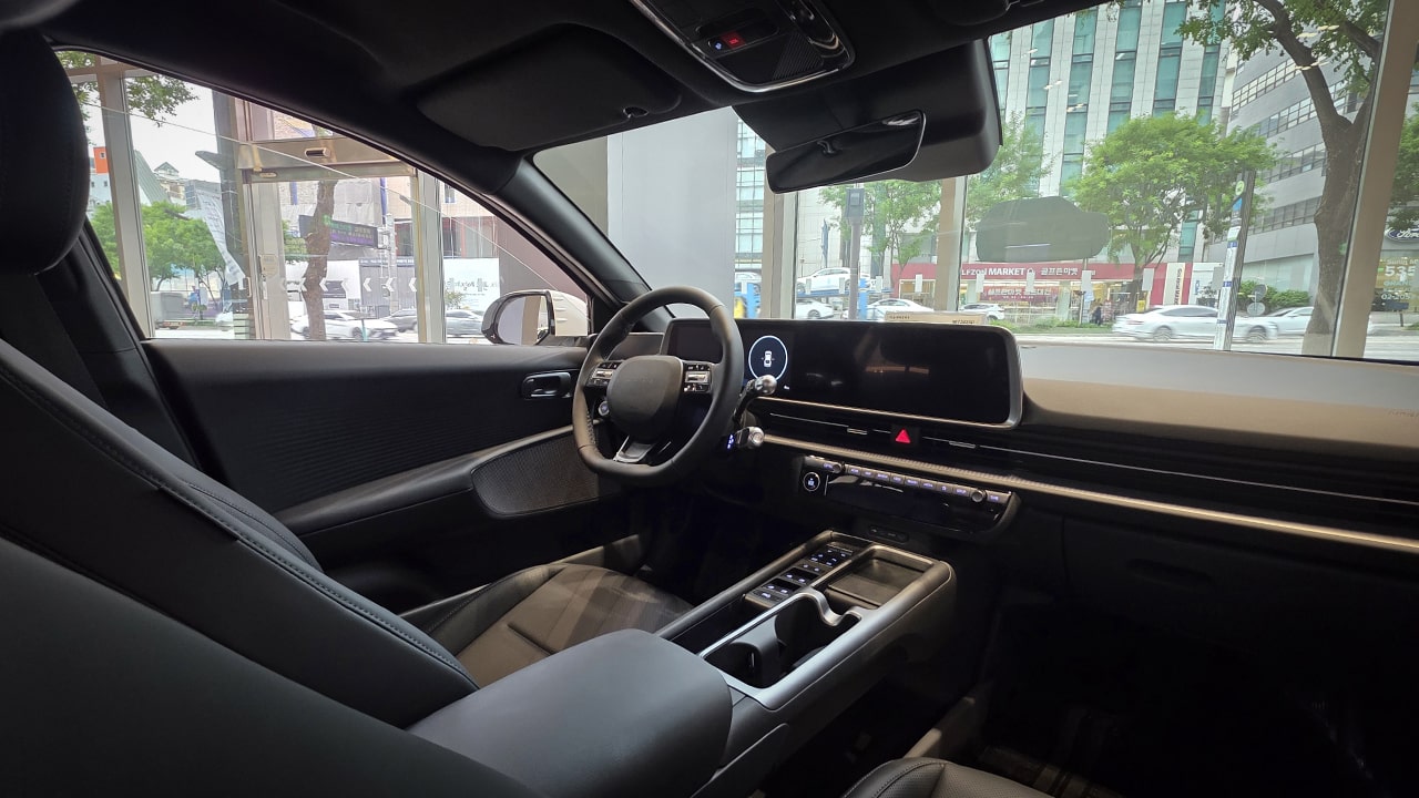 더 뉴 아이오닉 6, 아이오닉 6, 아이오닉 6 익스클루시브, 익스클루시브, 아이오닉 6 리뷰