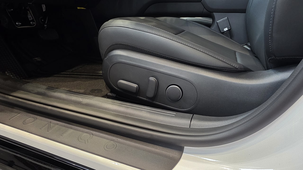 더 뉴 아이오닉 6, 아이오닉 6, 아이오닉 6 익스클루시브, 익스클루시브, 아이오닉 6 리뷰