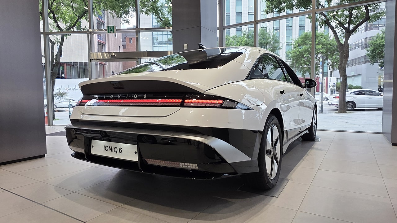 더 뉴 아이오닉 6, 아이오닉 6, 아이오닉 6 익스클루시브, 익스클루시브, 아이오닉 6 리뷰