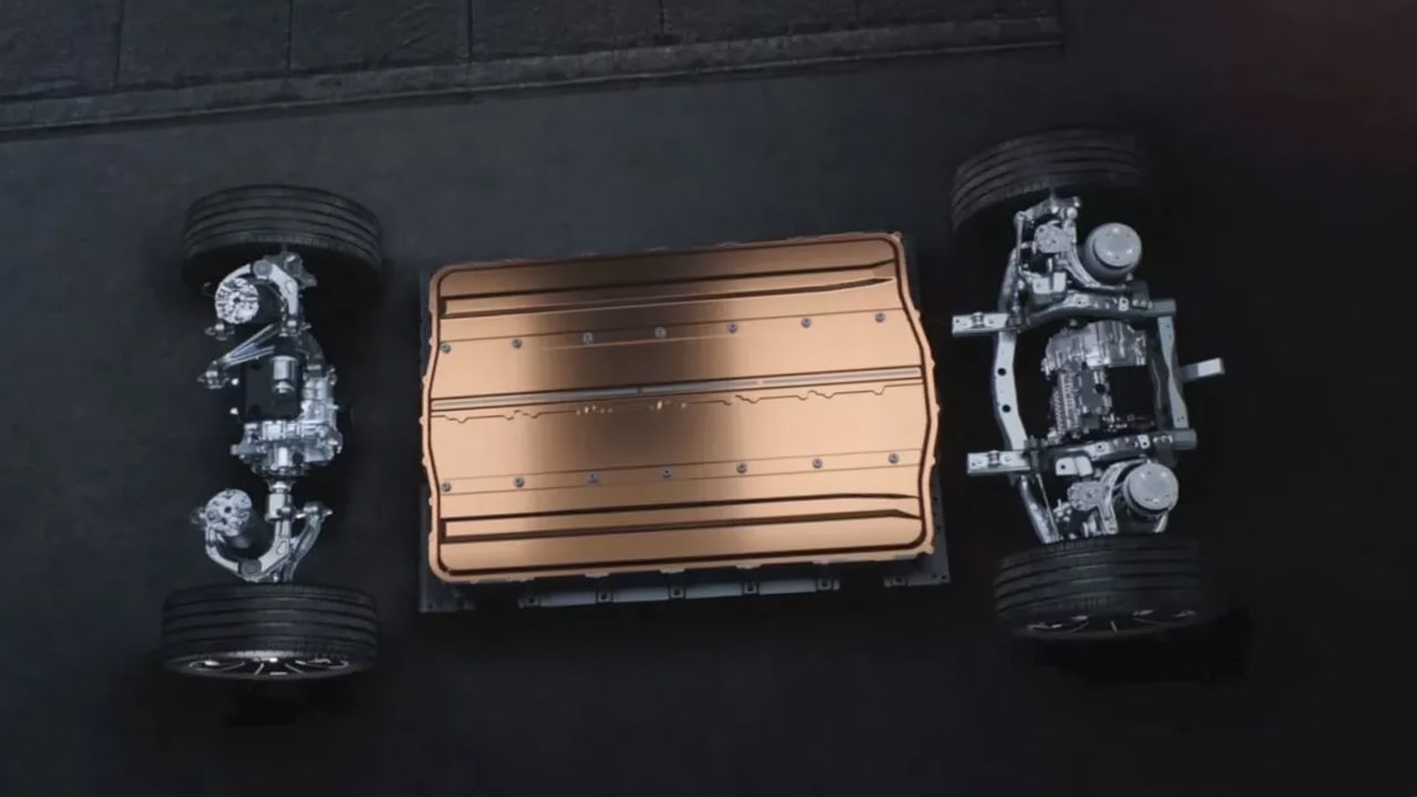 캐딜락 에스컬레이드 IQ, 럭셔리 전기 SUV, 슈퍼 크루즈, 배터리, 한국 출시