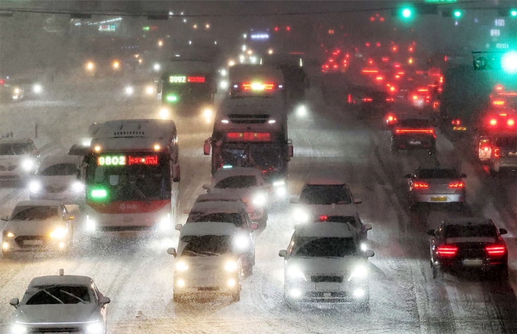 눈길 운전, 겨울철 안전 운전, 폭설, 안전운전, 초보운전
