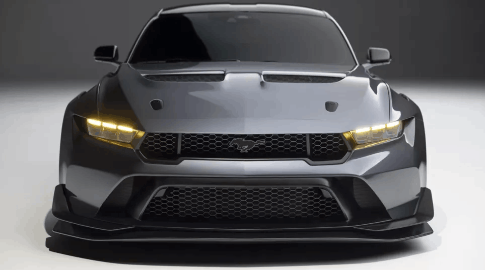 포드 머스탱, 머스탱 가격,머스탱 7세대, 머스탱 GTD, V8 엔진