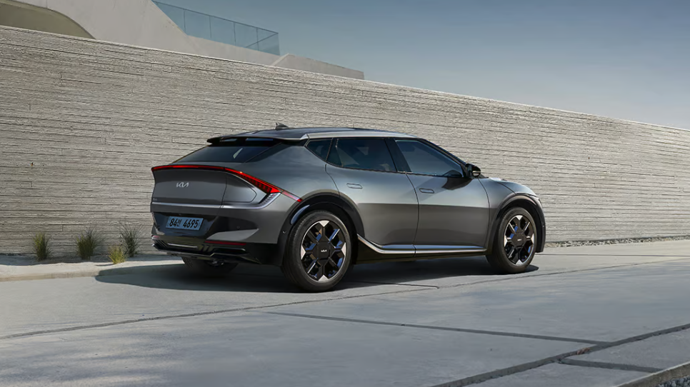 테슬라 모델Y 주니퍼, EV6 실내, EV6 제원, EV6 페이스리프트, 모델Y 주니퍼 실내