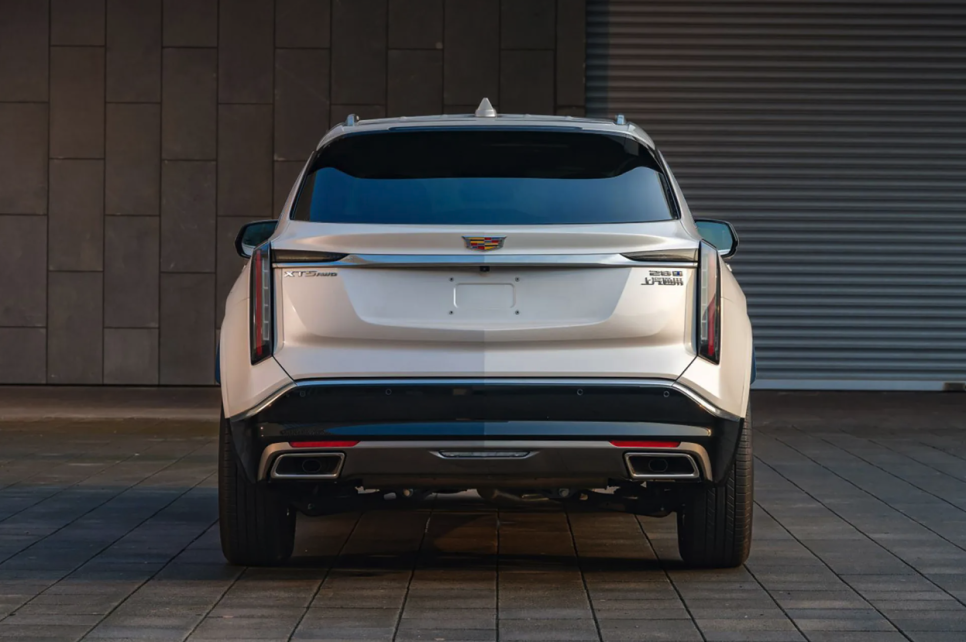 캐딜락 XT5, 캐딜락 제원, 럭셔리 SUV, XT5 가격, 캐딜락 신형