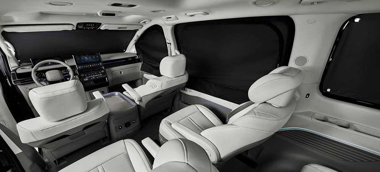 스타리아 실내, 스타리아 내부, 스타리아 크기, 스타리아 트렁크, 스타리아 색상